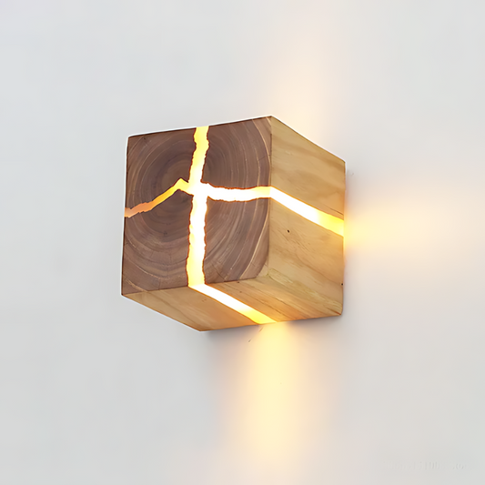 Kaori | Applique Murale Cube En Bois – Élégance Naturelle Et Lumière Sculptée